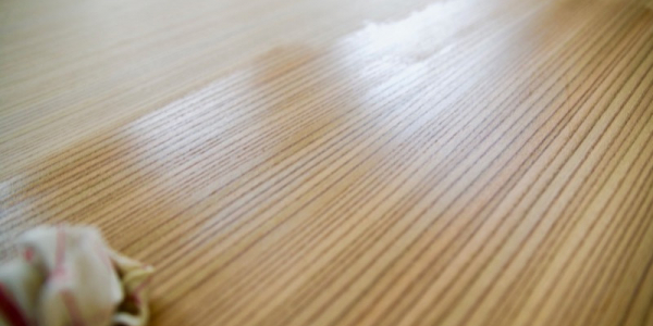 Oil treatment of untreated wood 